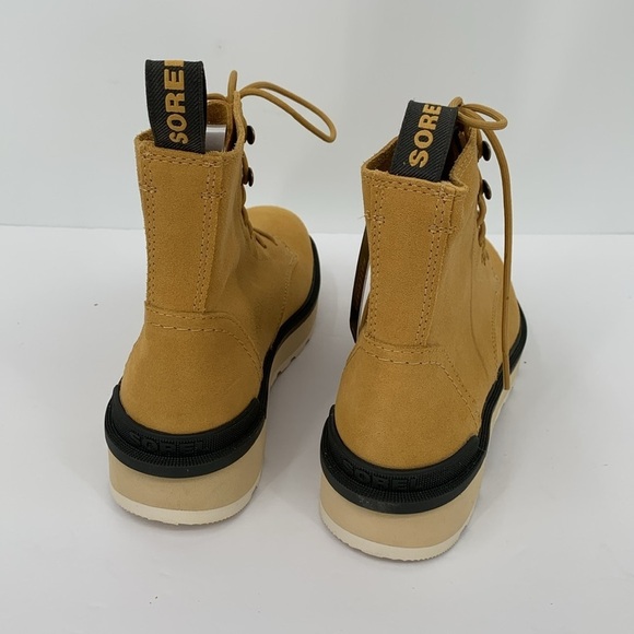 Sorel Hi-line lug boots suede leather waterproof chunky shoe winter tan new 7 - Picture 4 of 7